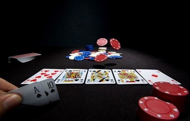 Vegas Sweeps 777 کیسینو میں ایک آن لائن گیم کا انتخاب کریں۔